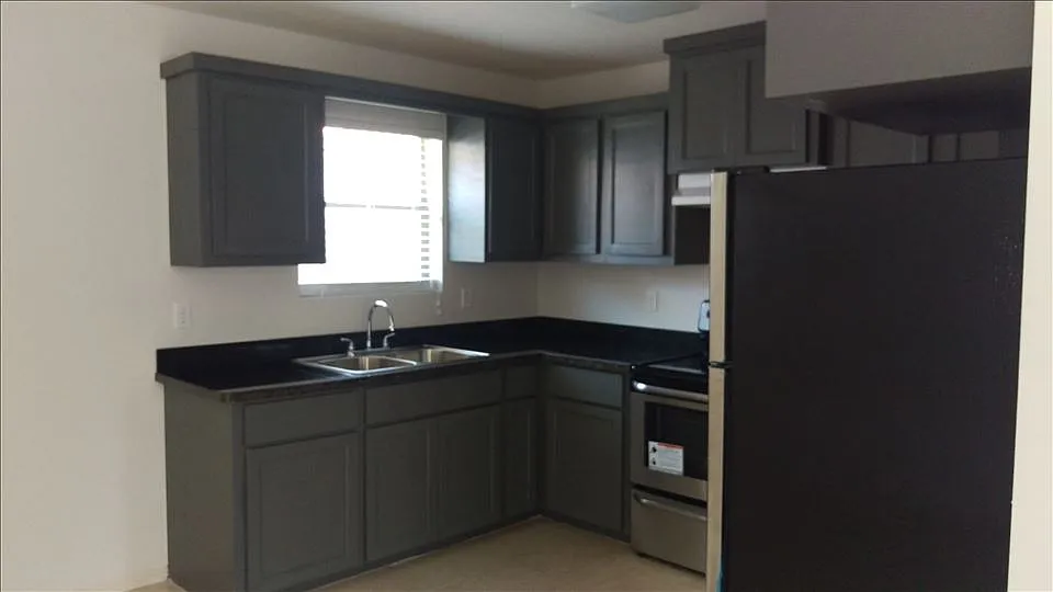 2 bed, 980 sqft, $950 — Photo 4
