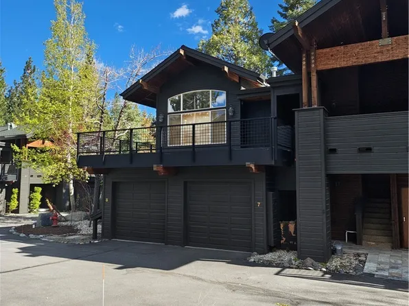 4 Calaneva Dr #8, Crystal Bay, NV 89402