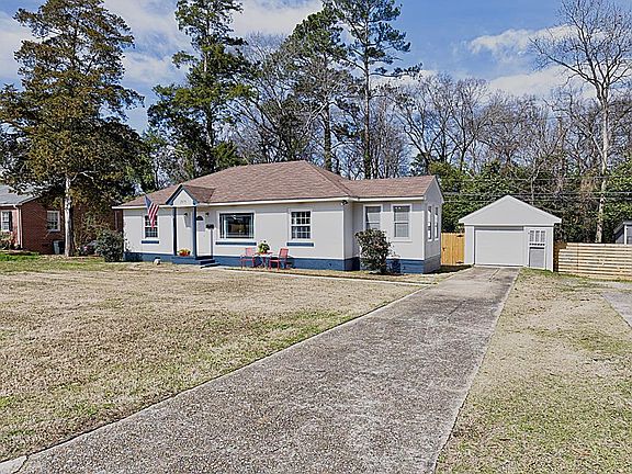 2nd image of 2515 Camille Dr