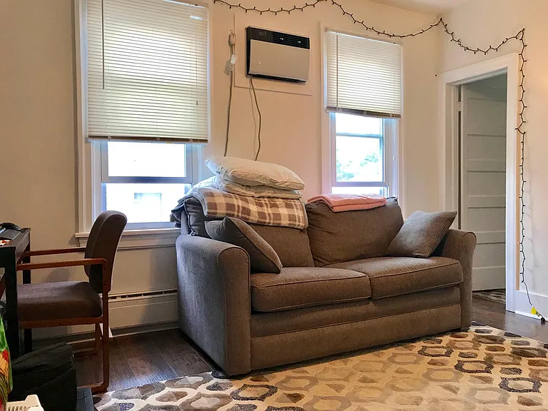 227 Chestnut St #1 — Photo 14