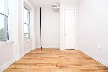 Rented by Empire Deeds LLC 