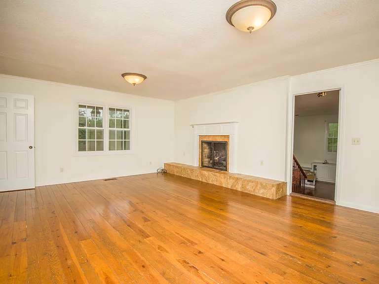 11144 Pleasant Forest Dr — Photo 21