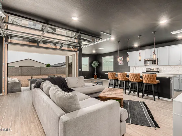 4301 E BRADFORD Avenue, San Tan Valley, AZ 85143