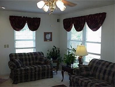5th image of 505 Anthony Ln