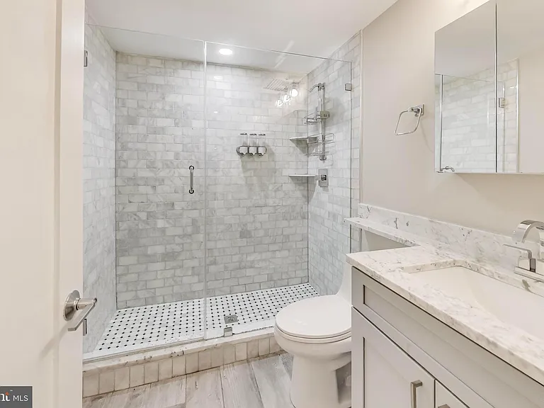 1444 Harvard St NW #1 — Photo 13