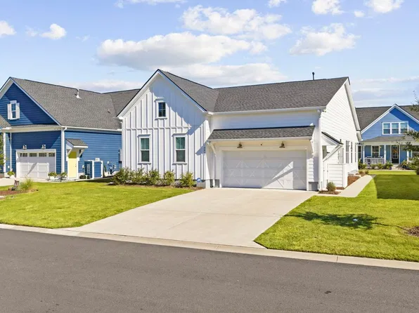 4063 McKinney Dr., Murrells Inlet, SC 29576