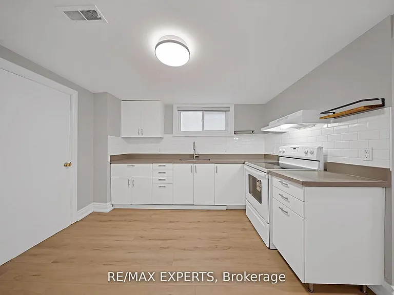 934 Beechwood Ave #LOWER — Photo 6