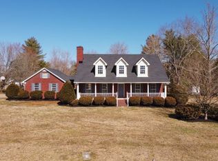 2328 Foxcroft Rd, Murfreesboro, TN 37128