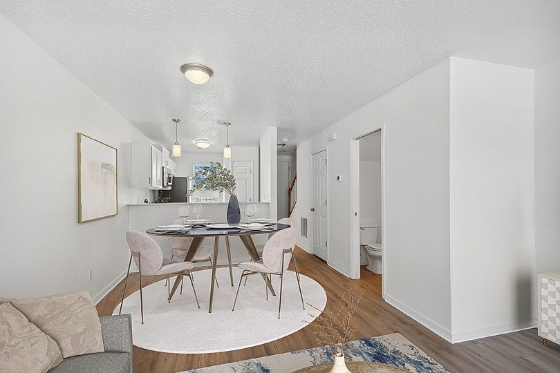 ReNew Edwardsville Apartment Collection 1 Campus Edge Dr Edwardsville IL Zillow