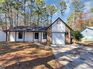 9377 Woodloop Ct, Jonesboro, GA 30238