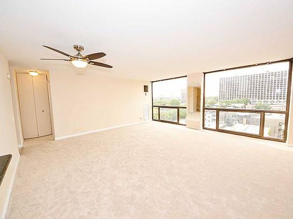 2nd image of 4343 N Clarendon Ave APT 915