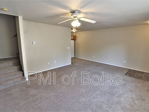 3rd image of 1059 E Iowa Ave #1