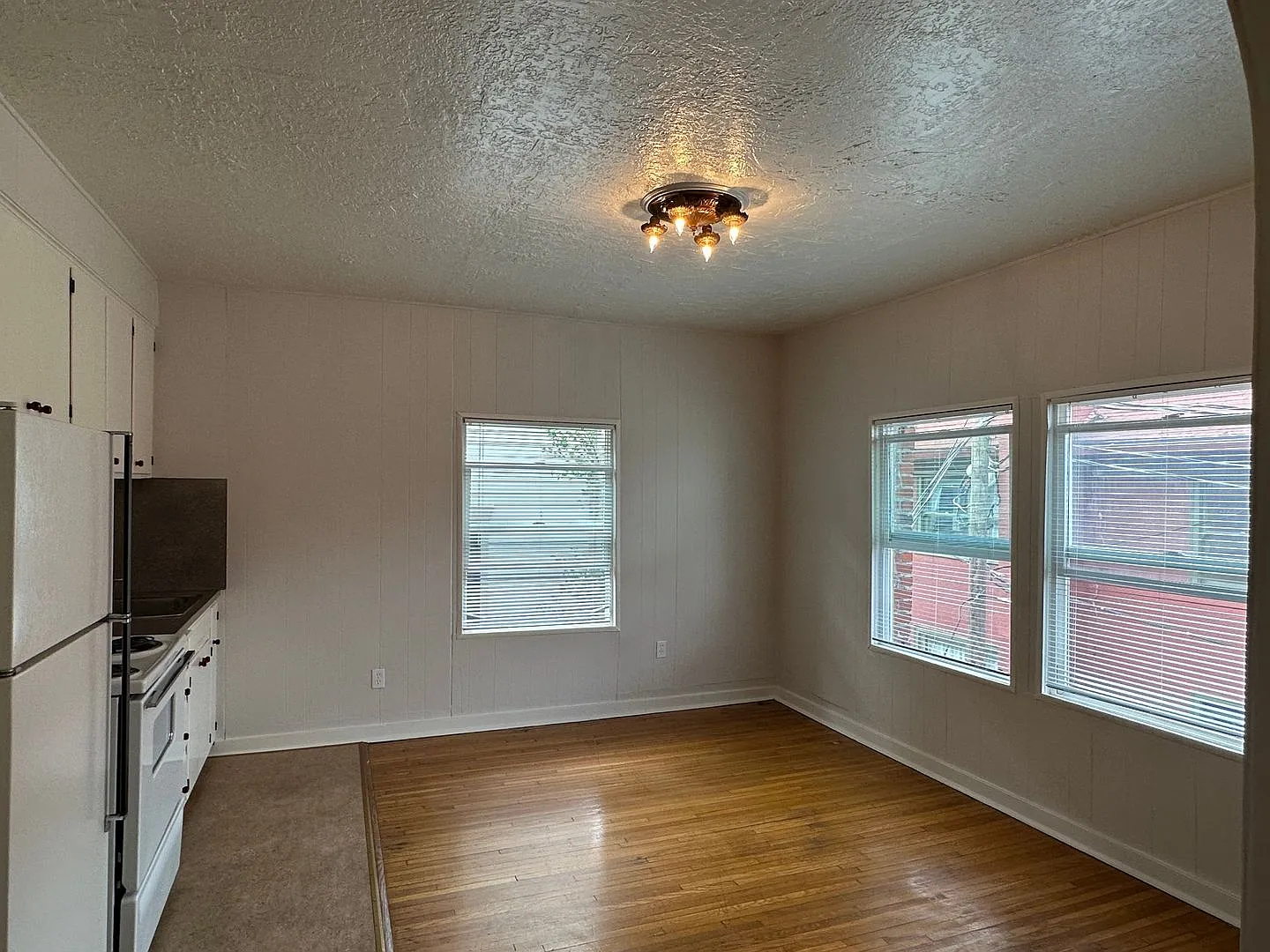Randall Apartments — Photo 3