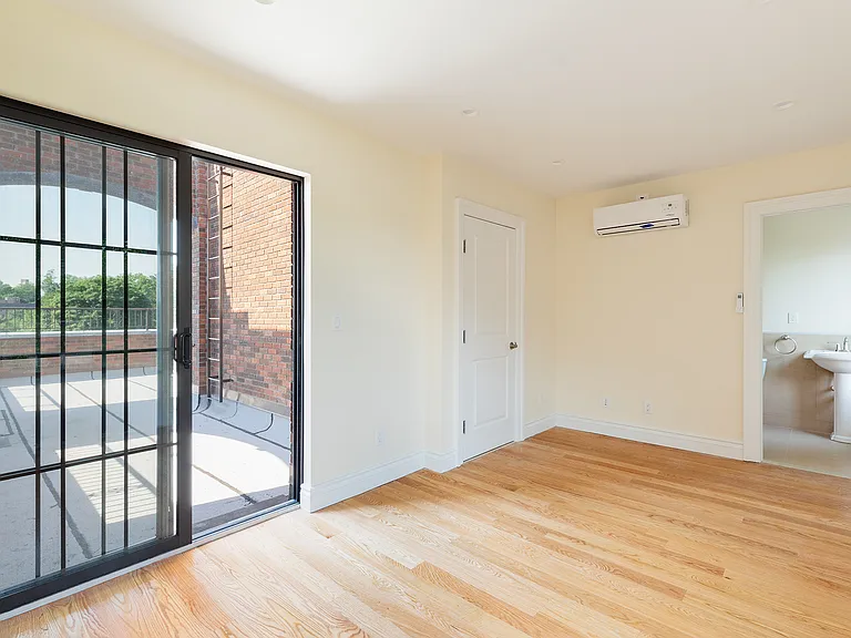 211 W 252nd St #5 — Photo 3
