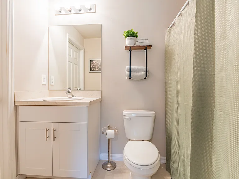 22420 Sacramento Ave — Photo 14