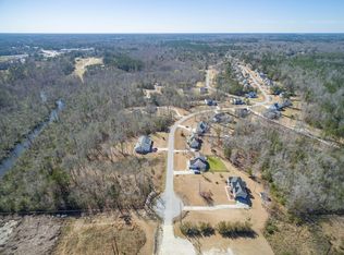 242 River Bend Rd, Jacksonville, NC 28540