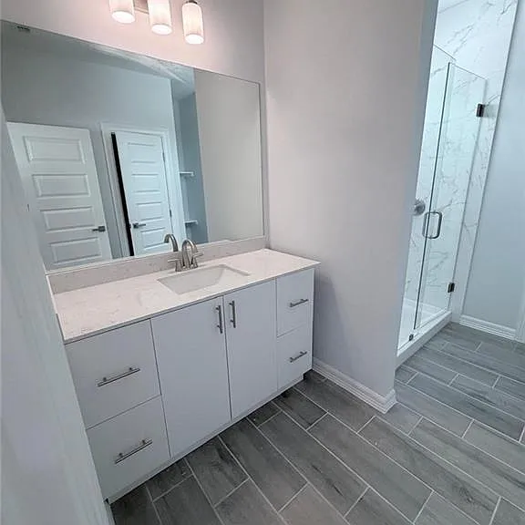 1704 Clinton St #1 — Photo 14