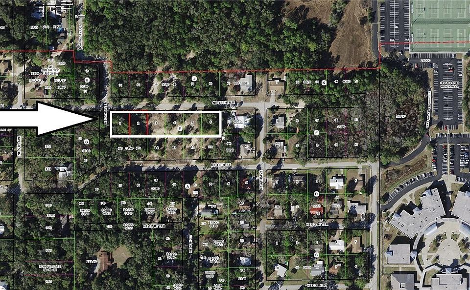 1st image of 610 NE 13th Ter