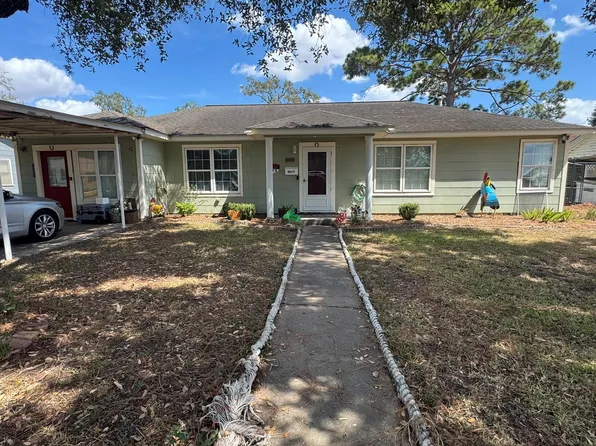 608 Avenue K St, El Campo, TX 77437