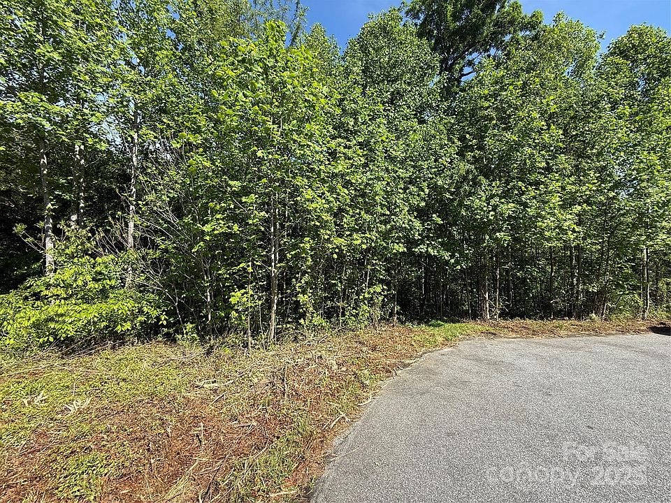 2nd image of 263 Riley Dr