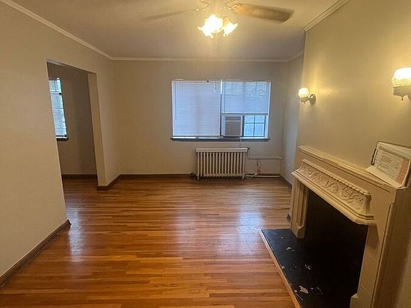 2nd image of 60 E Norwich Ave APT 305