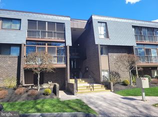 6 Stonehenge Cir APT 3, Baltimore, MD 21208