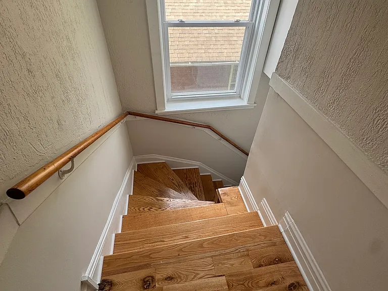 11250 S Vernon Ave #2 — Photo 8