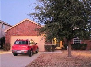 1139 Frisco Dr, Saginaw, TX 76131