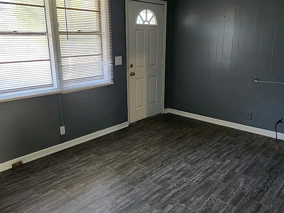 5th image of 132 Libra Rd