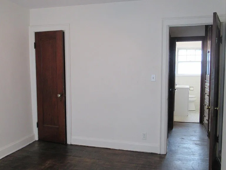559 Kenmore Ave #1 — Photo 13