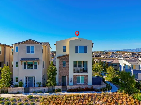 202 Heartland Way Rancho, Mission Viejo, CA 92694