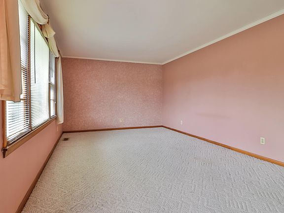 4th image of 1041 Tranquilla Dr