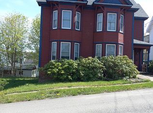 16 School St, Lubec, ME 04652
