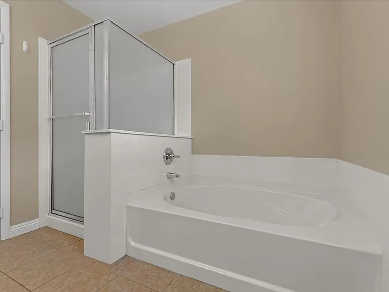 11617 Royal Derwent Dr — Photo 14