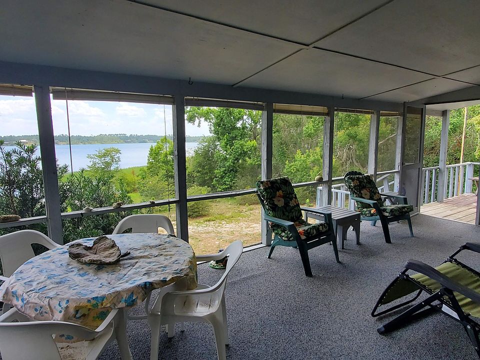 1st image of 466 Silver Lake N