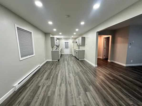 317 Main Ave APT 2, Fairmont, WV 26554