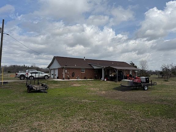4th image of 505 Spain Rd