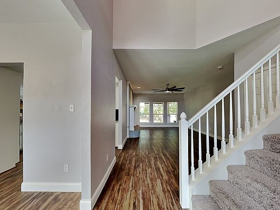 3rd image of 3105 Cantura Dr