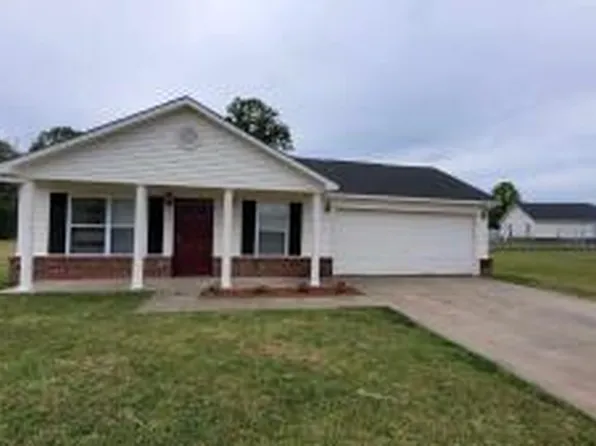 4 Chestnut Ct, Clarksville, AR 72830