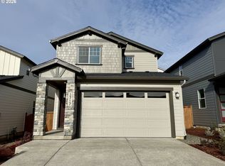 3717 SW 40th St, Gresham, OR 97080