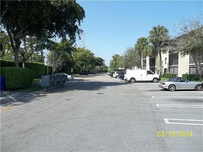 1st image of 205 Foxtail Dr APT A1