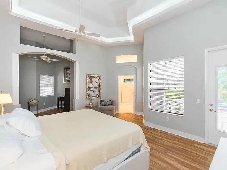 2020 W Dekle Ave #C — Photo 34