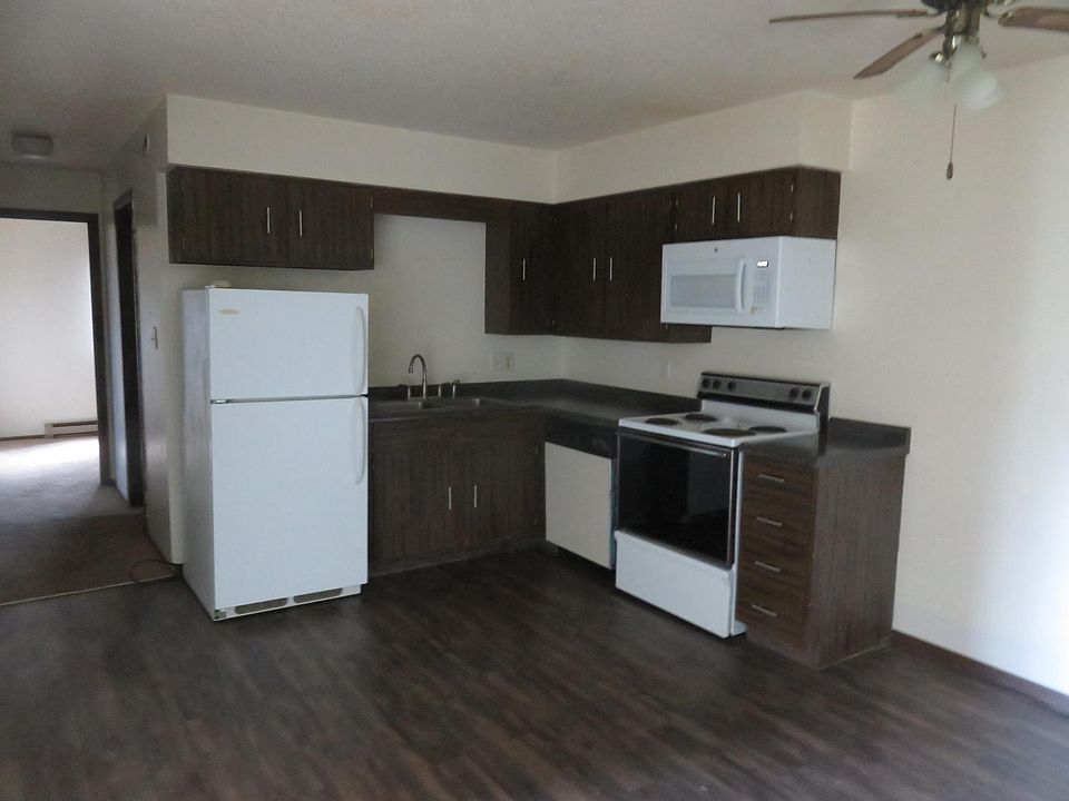 1st image of 502 2nd Ave SW