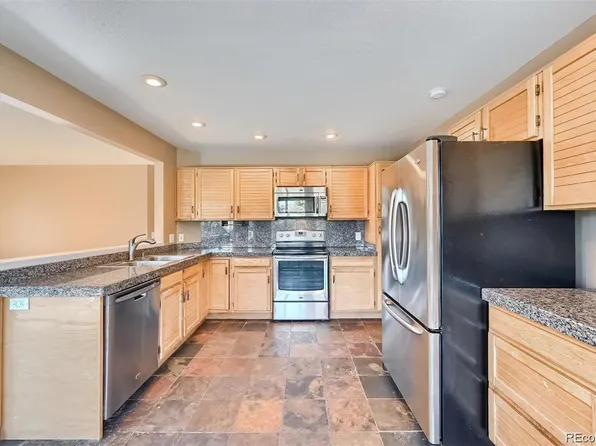 9306 Pepperwood Ln, Highlands Ranch, CO 80126