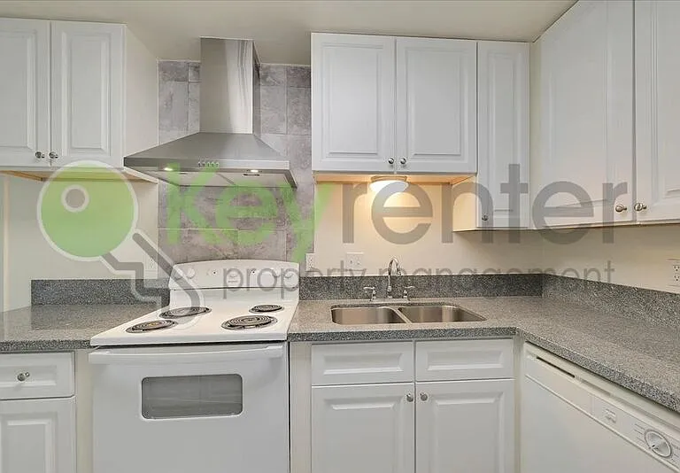 6705 Greenback Ln #5 — Photo 11