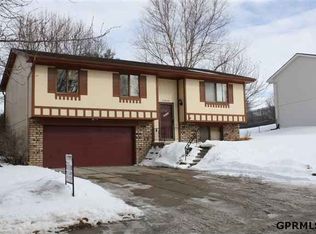 13942 Jennifer Rd, Omaha, NE 68138