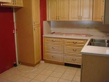 4th image of 37411 Southview Ave
