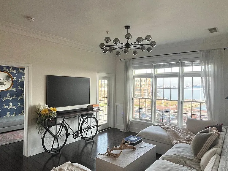 1500 Thames St #304 — Photo 7