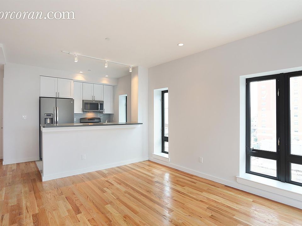 1st image of 3025 21st St #6A