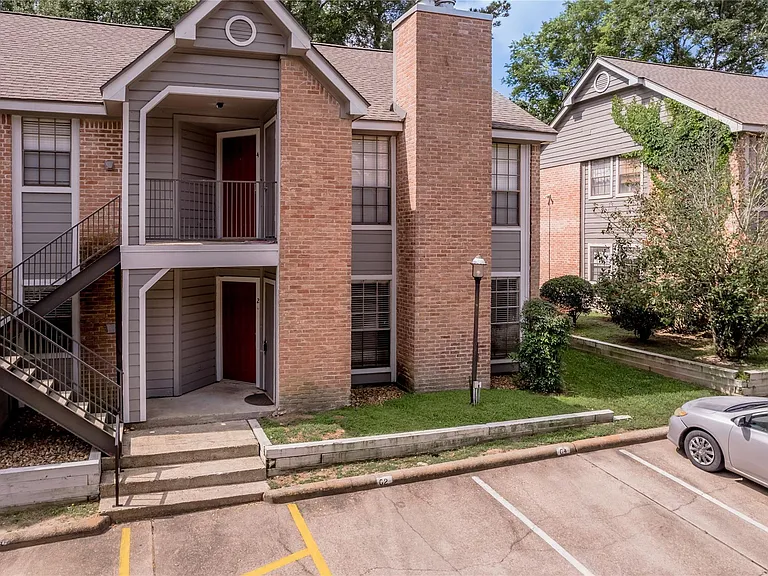 2401 Sycamore Ave #C2 — Photo 25
